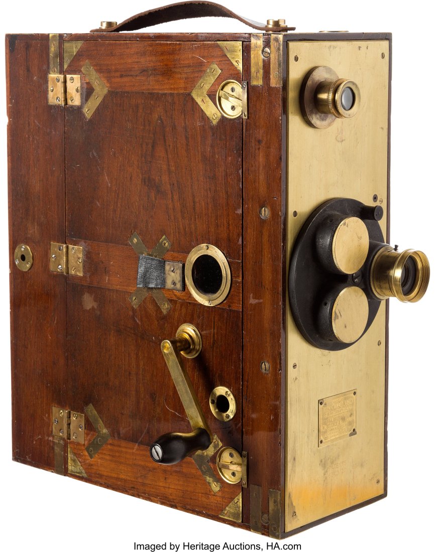 Williamson Silent Film Era 35mm Cine Camera (190: Williamson Silent Film Era 35mm Cine Camera (1900s). Vintage original Williamson 35mm cine camera manufactured by Williamson Kinematograph Co Ltd, 28 Denmark Street, Chari