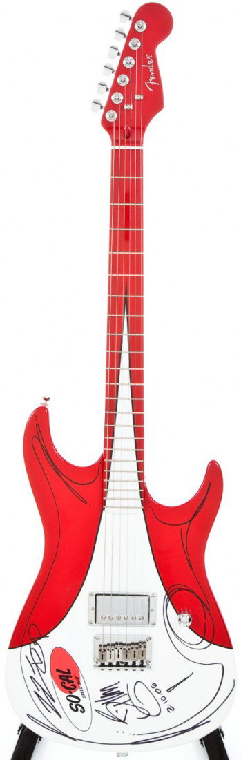 2005 Fender Custom Red & White Solid Body Electr: 2005 Fender Custom Red & White Solid Body Electric Guitar, #05053490. Made in Korea. Cust