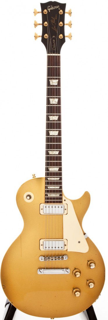 1973 Gibson Les Paul Deluxe Goldtop Solid Body E: 1973 Gibson Les Paul Deluxe Goldtop Solid Body Electric Guitar, #133993. Has finish missi