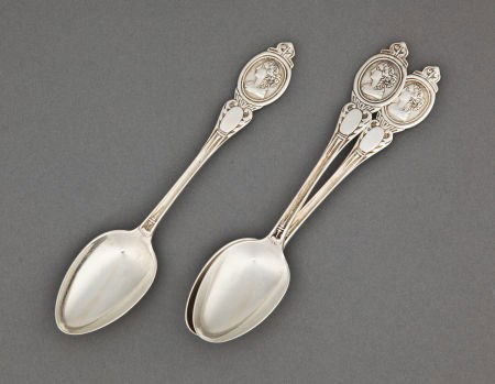 A SET OF THREE JOHN WESTERVELT COIN SILVER TEASP: A SET OF THREE JOHN WESTERVELT COIN SILVER TEASPOONS IN THE MEDALLION PATTERN John We