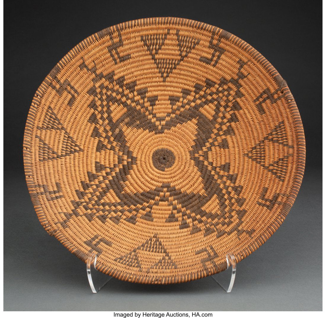 A White Mountain Apache Coiled Tray  c. 1920  wi (1 of 2)