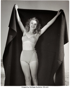 Marilyn Monroe in a bathing suit print by Celebrity Collection