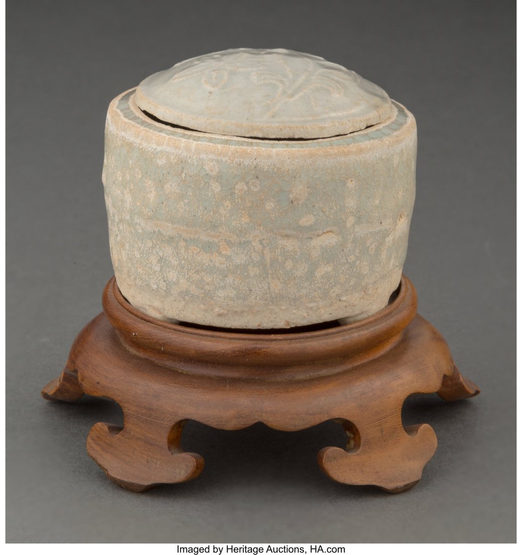 A Korean Celadon Glazed Earthenware Covered Ink (1 of 2)