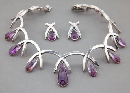 AN ANTONIO PINEDA SILVER AND AMETHYST TEAR-DROP : AN ANTONIO PINEDA SILVER AND AMETHYST TEAR-DROP NECKLACE AND EARRINGS Antonio Pineda,