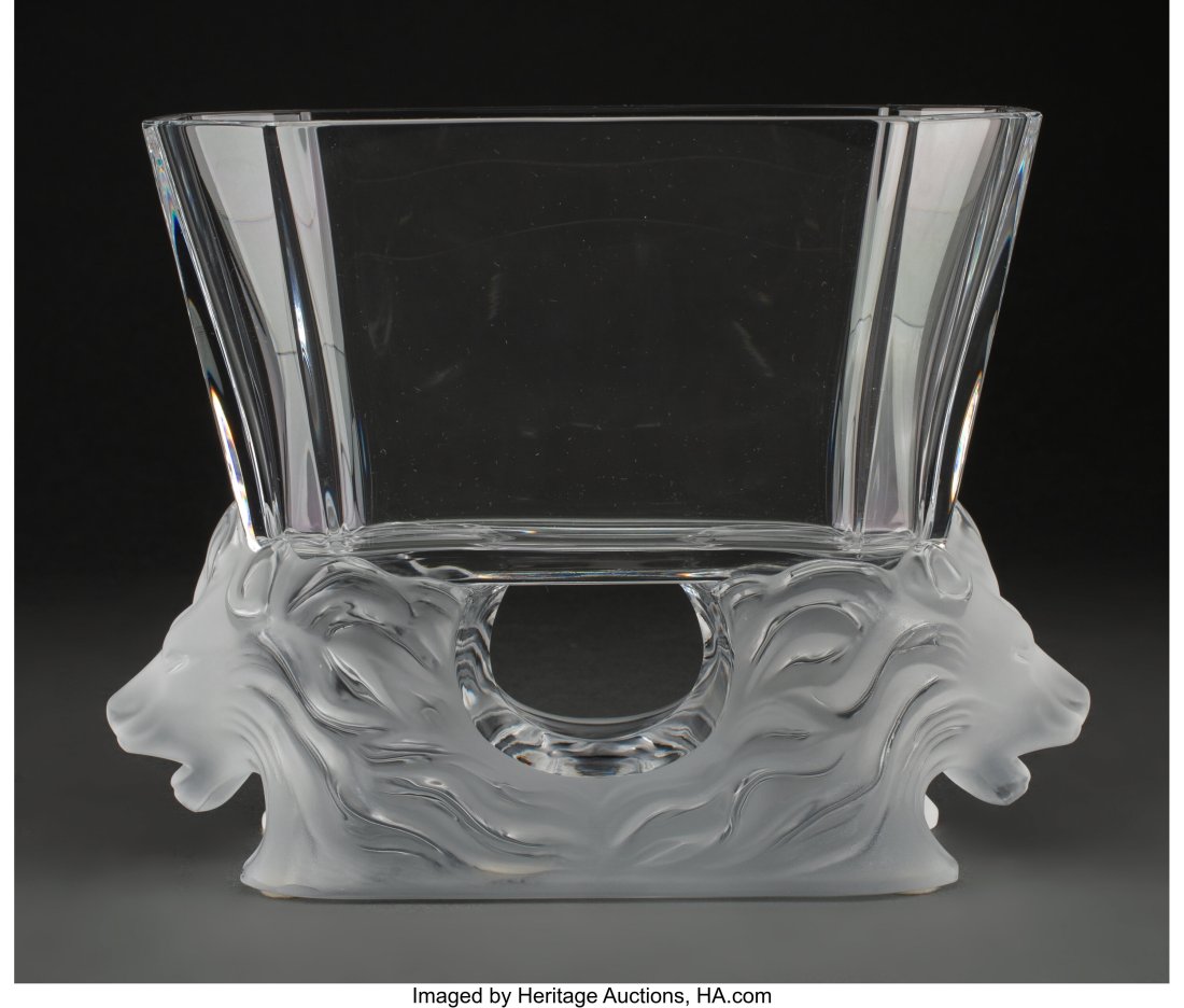 Lalique Clear and Frosted Glass Venise Vase in O (1 of 4)