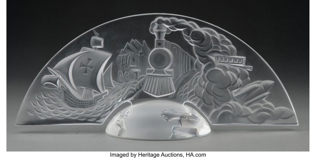 Lalique Clear and Frosted Glass America Sculptur (1 of 4)