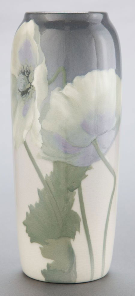 A ROOKWOOD ART POTTERY VASE DECORATED BY SARA SA: A ROOKWOOD ART POTTERY VASE DECORATED BY SARA SAX 1905Marks: RP,V, SX, W, 951D