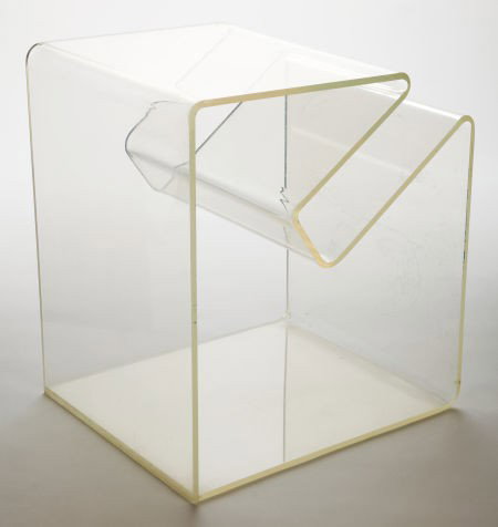 A LUCITE SIDE TABLE Late 20th century 21-5/8 i: A LUCITE SIDE TABLE Late 20th century 21-5/8 inches high (54.9 cm) The side ta