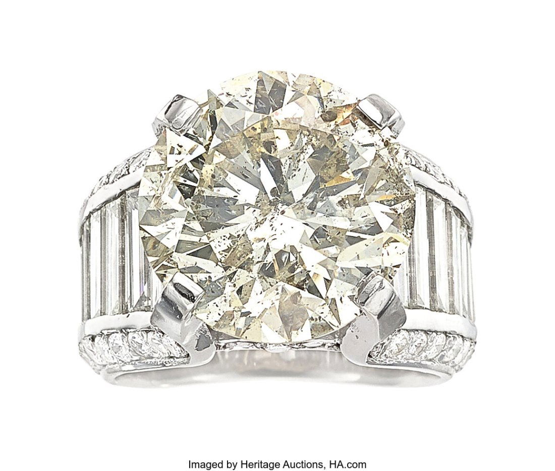 Diamond, Platinum Ring   Stones: Round brilliant (1 of 3)