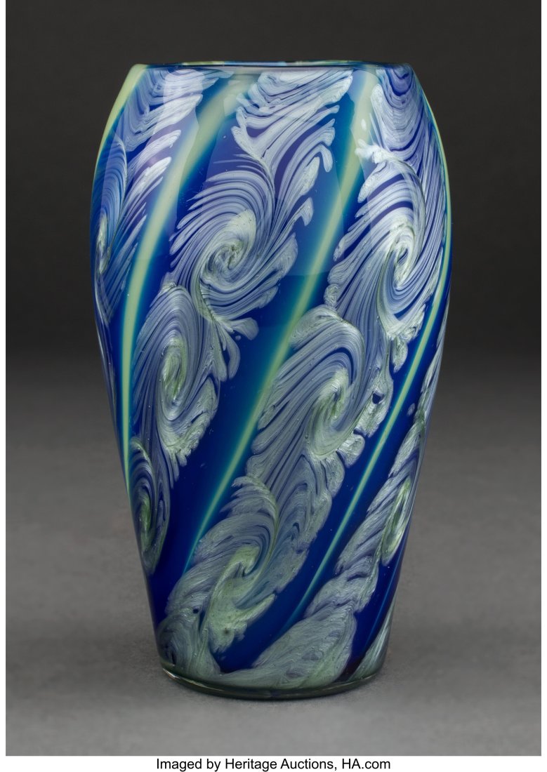 Rare & Fine Loetz Titania (Ausf 118) Glass Vase,: Rare & Fine Loetz Titania (Ausf 118) Glass Vase, circa 1911 5-5/8 inches (14.3 cm) Property from an Important Private Collection of Loetz HID03101062020 ©