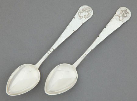 TWO DUHME SILVER MEDALLION PATTERN FIVE O'CLOCK: TWO DUHME SILVER MEDALLION PATTERN FIVE O'CLOCK SPOONS 