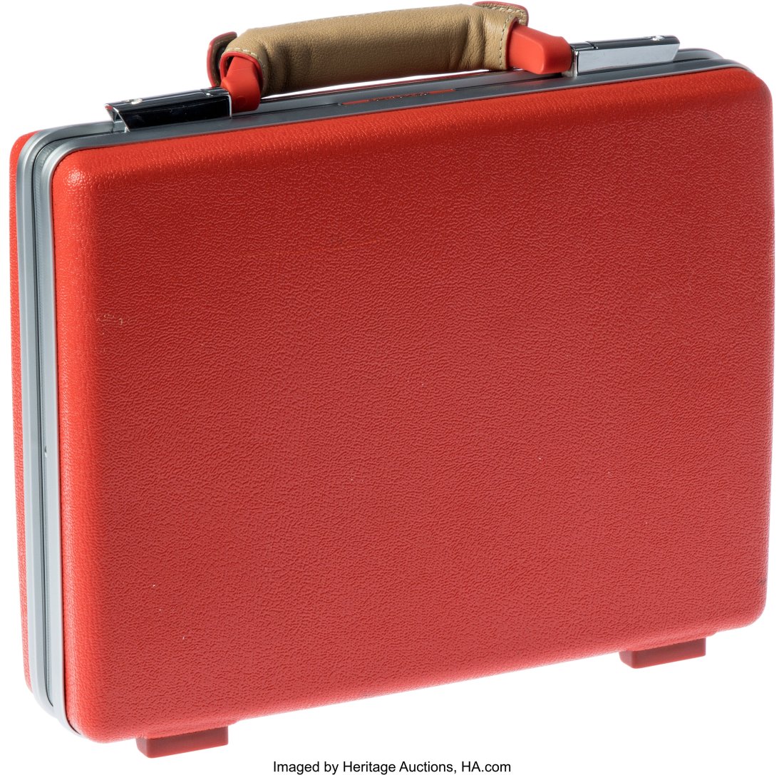 America Ferrera "Betty Suarez" Samsonite Red Min (1 of 3)