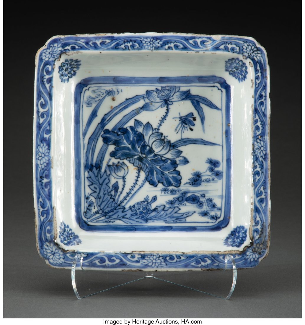 A Chinese Blue and White Square-Form Dish, 17th (1 of 2)