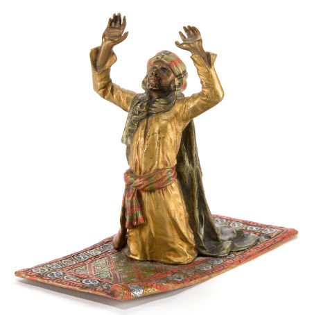 A FRANZ XAVIER BERGMAN (AUSTRIAN, 1861-1926) COL: A FRANZ XAVIER BERGMAN (AUSTRIAN, 1861-1926) COLD PAINTED FIGURAL BRONZE: MAN AT PR