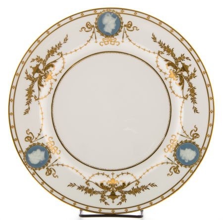 A SET OF EIGHT MINTON PÂTE-SUR-PÂTE DINNER PLATE: A SET OF EIGHT MINTON PÂTE-SUR-PÂTE DINNER PLATES FOR DAVIS COLLAMORE Minton, Stoke-o