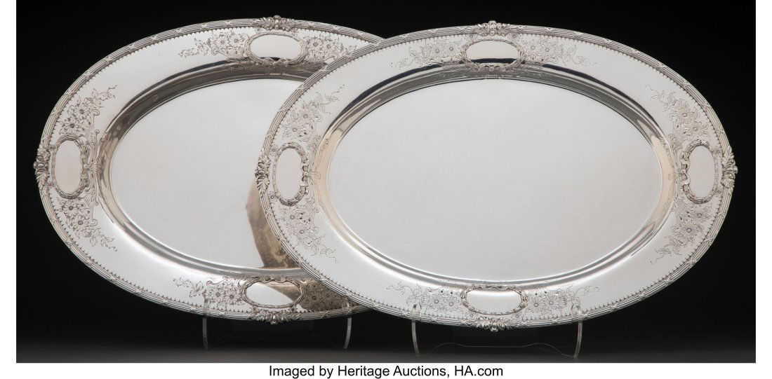 A Pair of Redlich & Co. Silver Meat Platters, Ne (1 of 4)