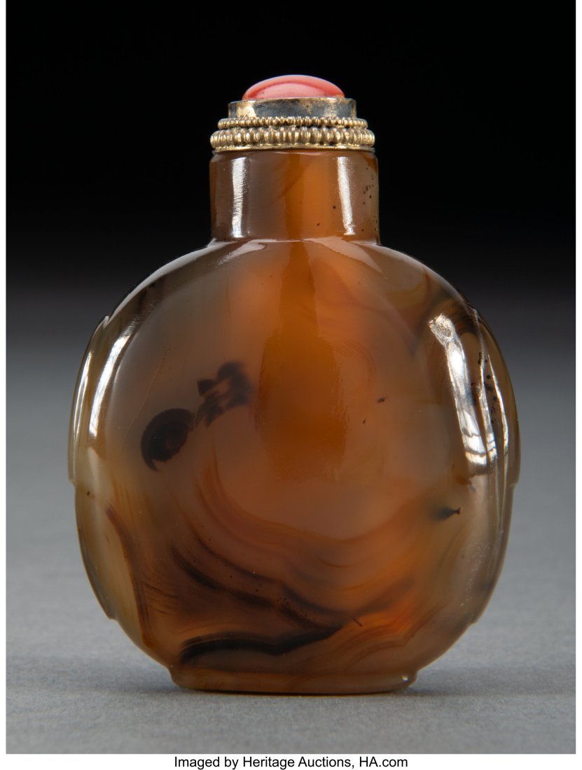 A Chinese Agate Snuff Bottle 2-3/4 x 2 x 1-3/4 i (1 of 2)