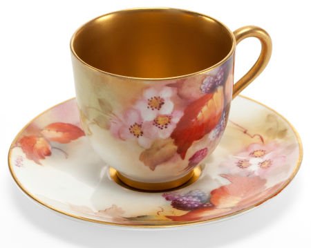 A CASED SET OF ROYAL WORCESTER PORCELAIN DEMITAS: A CASED SET OF ROYAL WORCESTER PORCELAIN DEMITASSE CUPS AND SAUCERS PAINTED BY K. BLAKE <