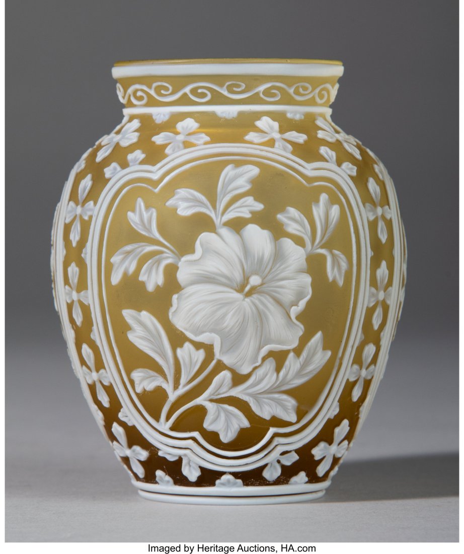 Thomas Webb & Sons Cameo Glass Hibiscus Vase, la: Thomas Webb & Sons Cameo Glass Hibiscus Vase, late 19th century Marks: THOMAS WEBB & SONS, GEM, CAMEO 3-1/8 inches (7.9 cm) HID03101062020 © 2