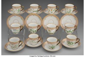 61057&colon; Twelve Royal Copenhagen Flora Danica Pattern Par