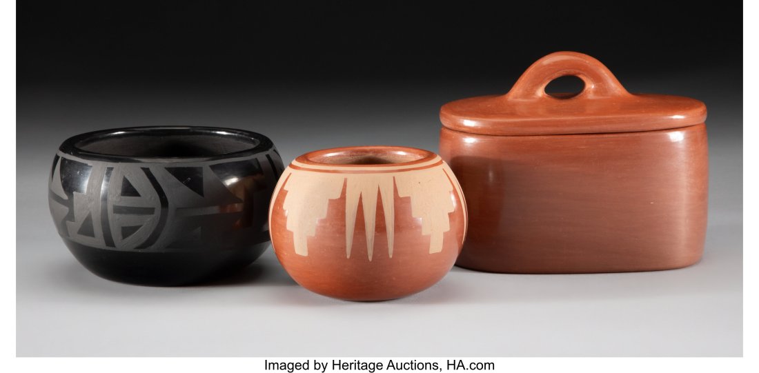 Three Southwest Black / Redware Vessels   Santan (1 of 3)