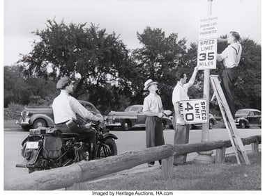39084&colon; Various Photographers &lpar;20th Century&rpar; Group of 5 
