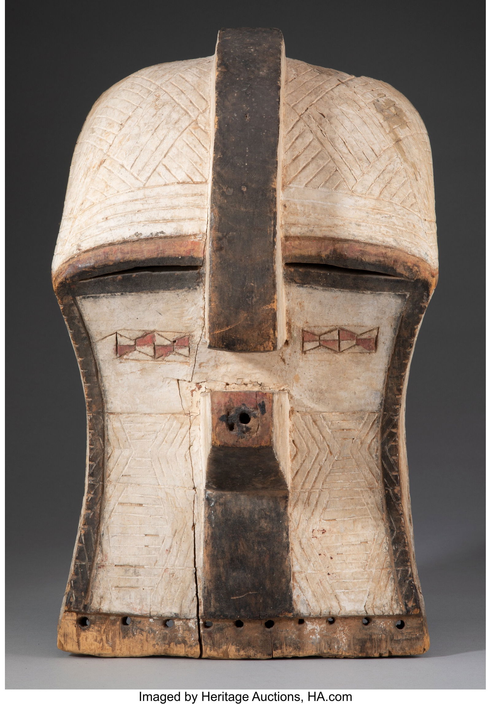 A Luba Kifwebe Mask  Democratic Republic of Cong (1 of 4)