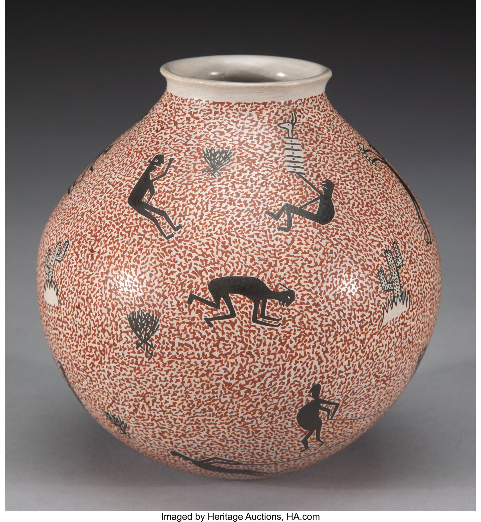 A Mata Ortiz Polychrome Jar  Guadalupe Gallegos (1 of 5)