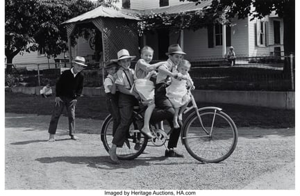 38135&colon; George Tice &lpar;American&comma; b&period; 1938&rpar; Five Mennonite C