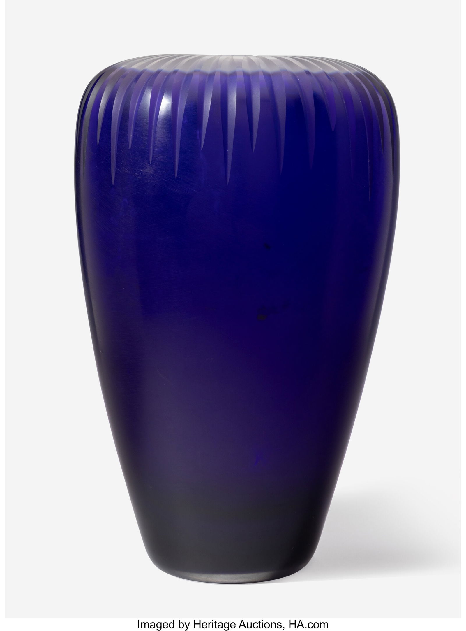 Giorgio Vigna Fonte Vase, 1998 Venini, Italy Bl: Giorgio Vigna Fonte Vase, 1998 Venini, Italy Blown, cut and polished glass 10-7/8 x 6-1/2 inches (27.6 x 16.5 cm) Etched to underside: venini 98