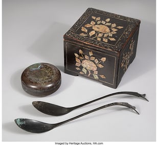 78253&colon; A Korean Mother-of-Pearl Inlaid Lacquer Covered 