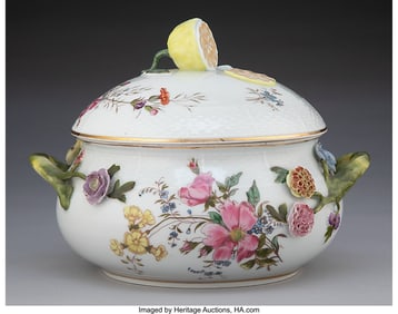 29049&colon; A Herend Queen Victoria Pattern Partial Gilt Por