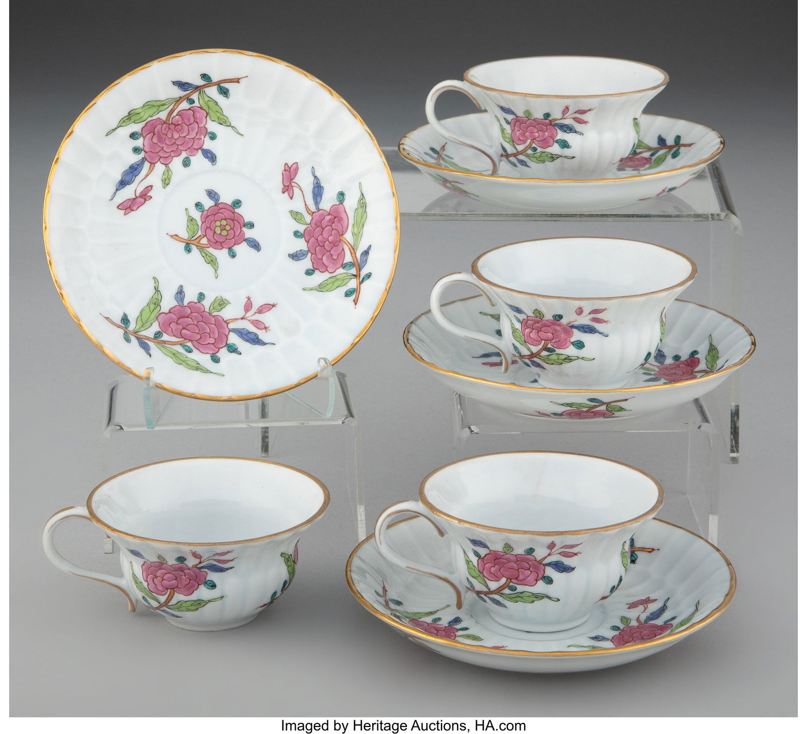 An Eight-Piece Herend Chinoiserie Porcelain Tea (1 of 3)