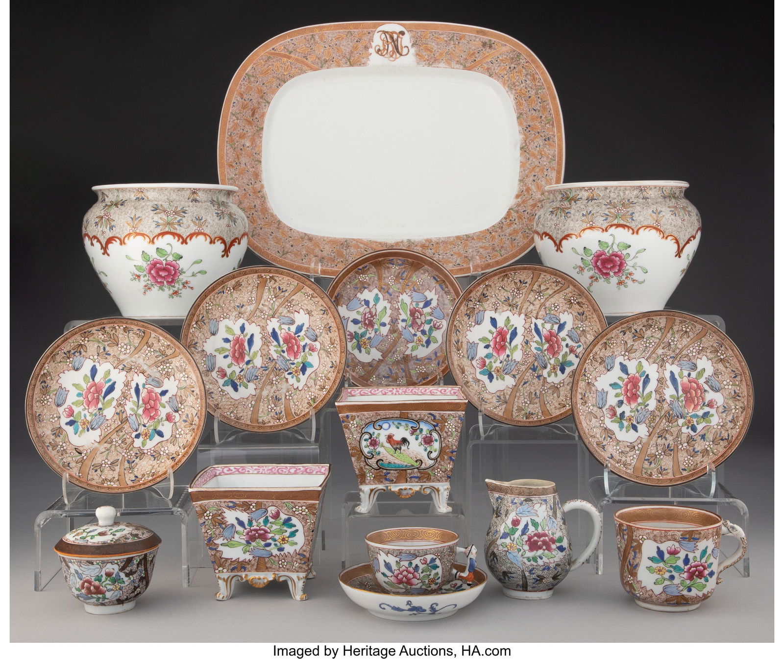 A Group of Herend Cubash Pattern Porcelain Table (1 of 4)