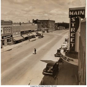 39011: David Scherman (American, 1916-1997) Main Street