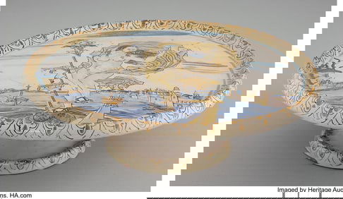 61203: An Italian Maiolica Alzata Depicting an Allegory