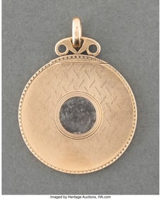 61245: A 14k Gold Cigar Cutter Pendant Mark to clasp: 1