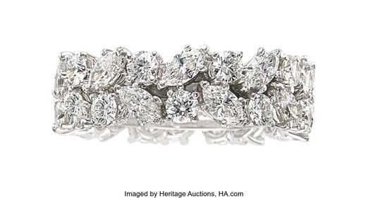 55003: Harry Winston Diamond, Platinum Ring  Stones: Fu