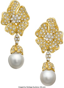 55272: South Sea Cultured Pearl, Diamond,  Gold Convert