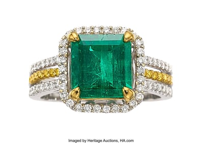 55196: Emerald, Colored Diamond, Diamond, Gold Ring  St