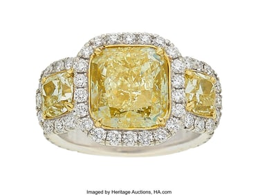 55388: Colored Diamond, Diamond, Gold Ring  Stones: Rou