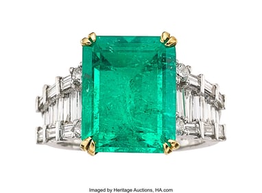 55297: Colombian Emerald, Diamond, Platinum Ring  Stone