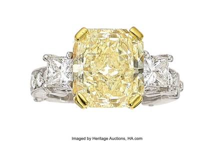 55298: Fancy Light Yellow Diamond, Diamond,  Platinum,