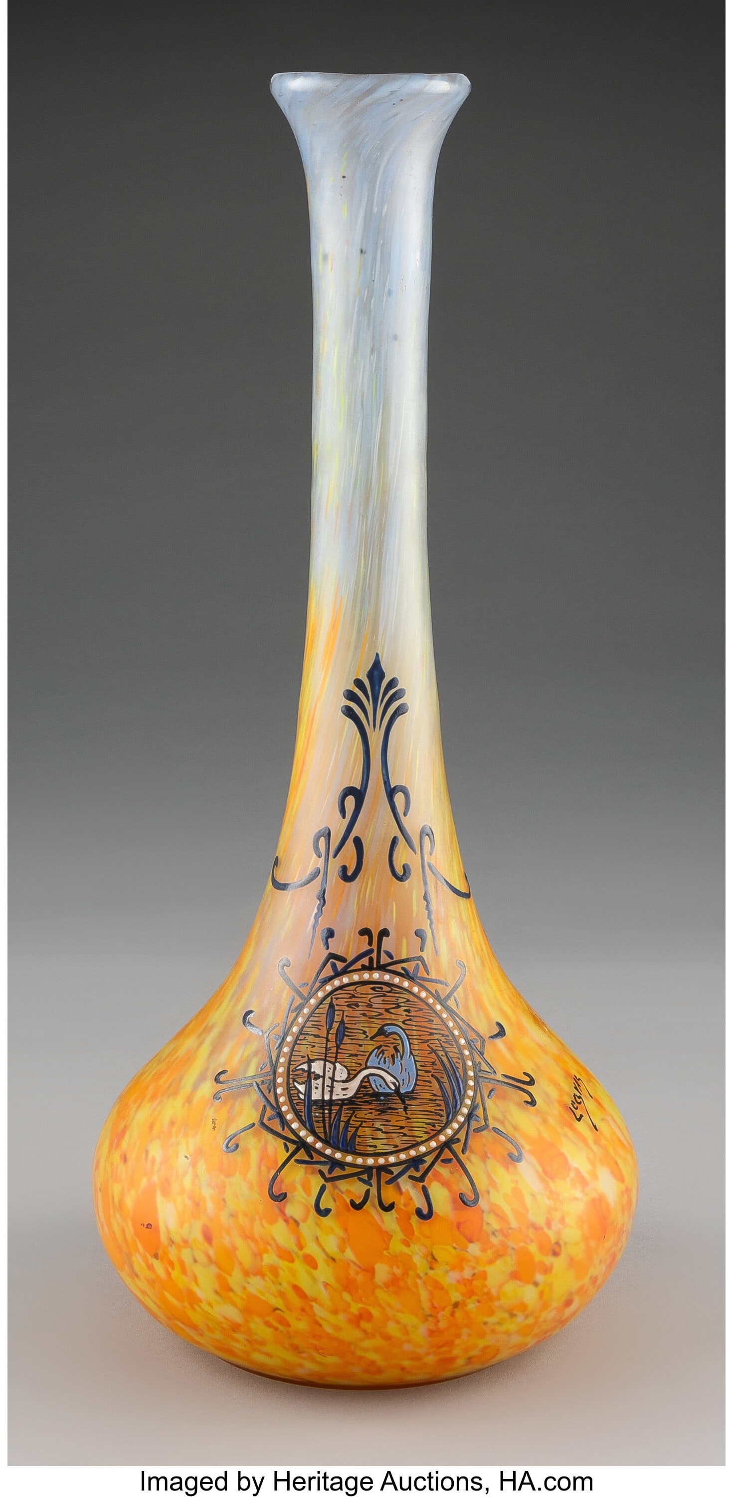 Legras & Cie Swan Vase, circa 1920 Enameled glas (1 of 3)