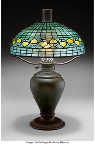 79006&colon; Tiffany Studios  Acorn Table Lamp&comma; circa 1900 Le