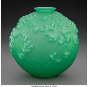 79107&colon; René Lalique  Druide Vase&comma; circa 1924  Cased ja