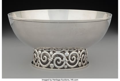 74220&colon; A Tiffany & Co&period; Silver Footed Bowl&comma; New York&comma; 19