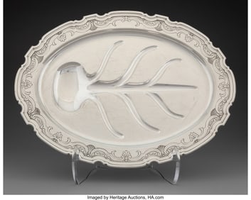 74077&colon; A Tiffany & Co&period; Silver Meat Platter&comma; New York&comma; 1