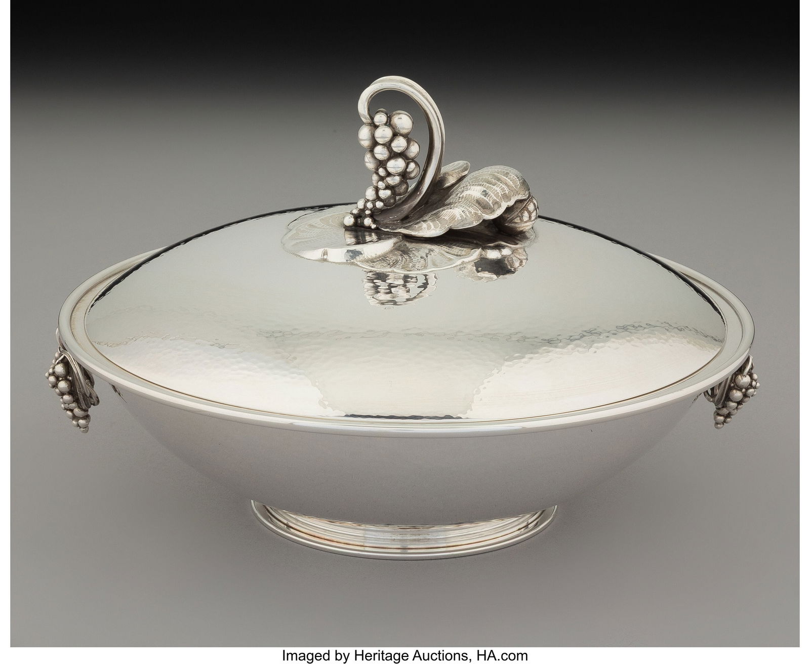A Georg Jensen No. 408E Silver Covered Vegetable (1 of 6)
