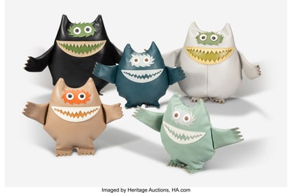 63091: Uniroyal Inc. Group of Five Nauga Dolls USA, de